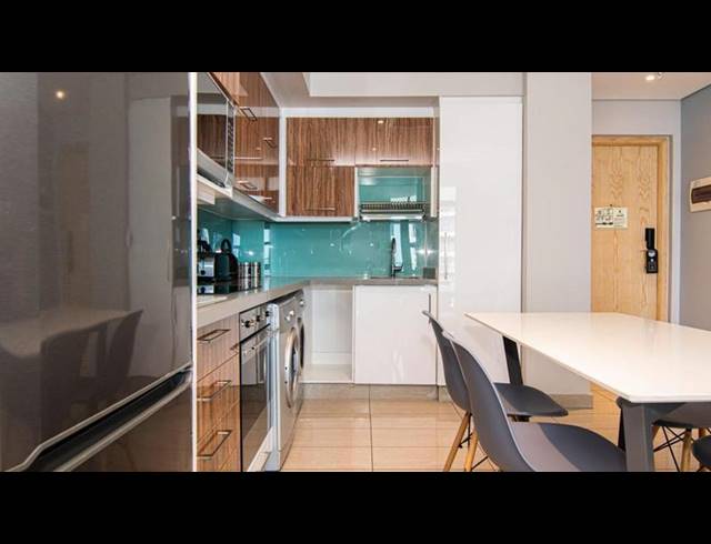 1 BEDROOM APARTMENT FOR SALE IN UMHLANGA ROCKS